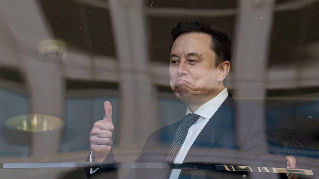 Tesla merger with SpaceX won’t save investors, top analyst says