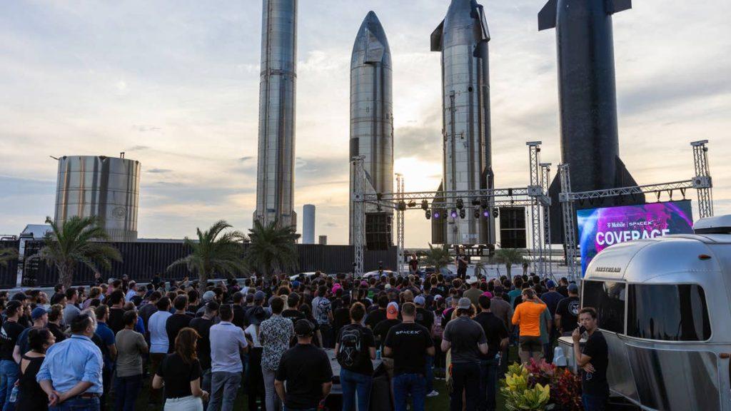 SpaceX stock defies latest Wall Street forecasts