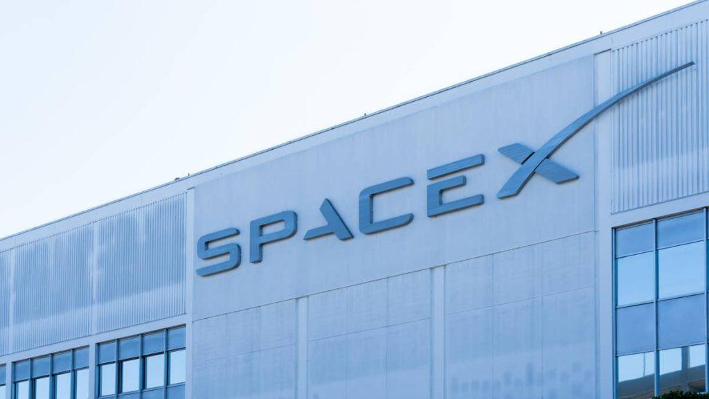 World’s biggest wealth fund buys $1.2 billion of SpaceX stock
