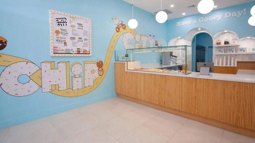 Viral cookie chain leaves key market, closes all stores