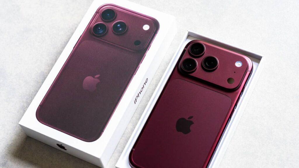 Apple stock is giving new CEO John Ternus plenty to smile about
