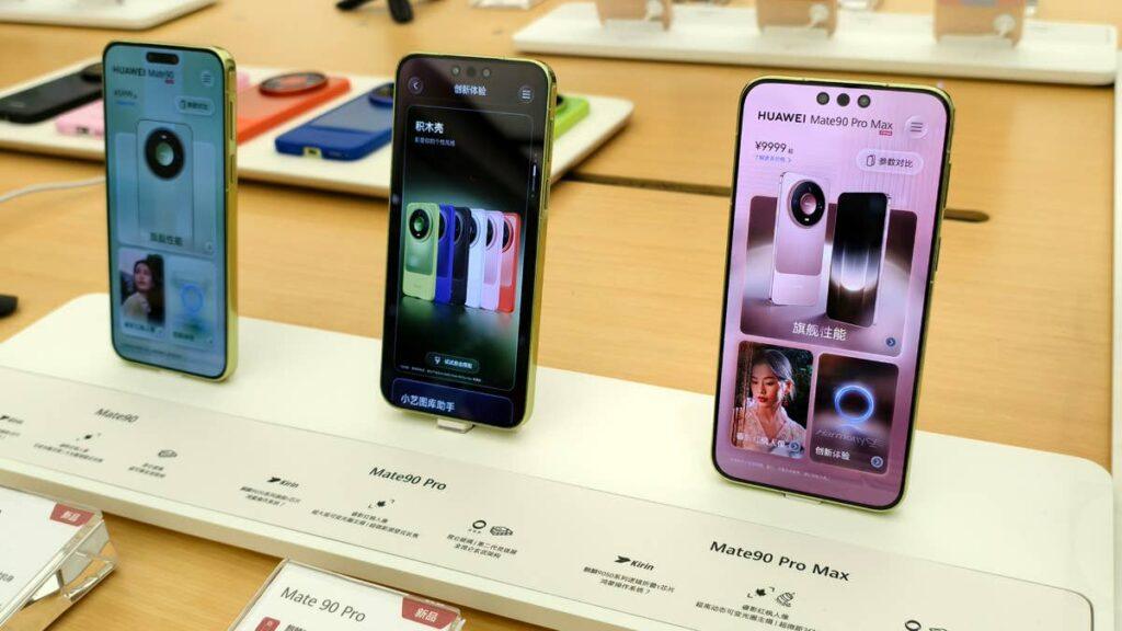 A Chinese tech giant’s new phone leaves 1 question for investors