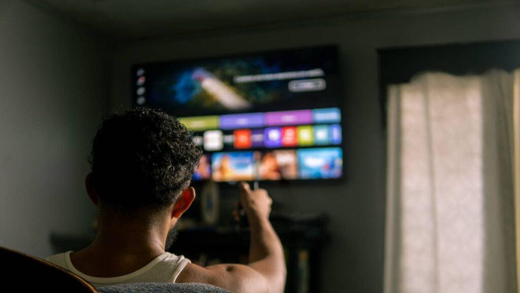 Bill Ackman makes a striking claim on streaming giant he dumped at a $400 million loss